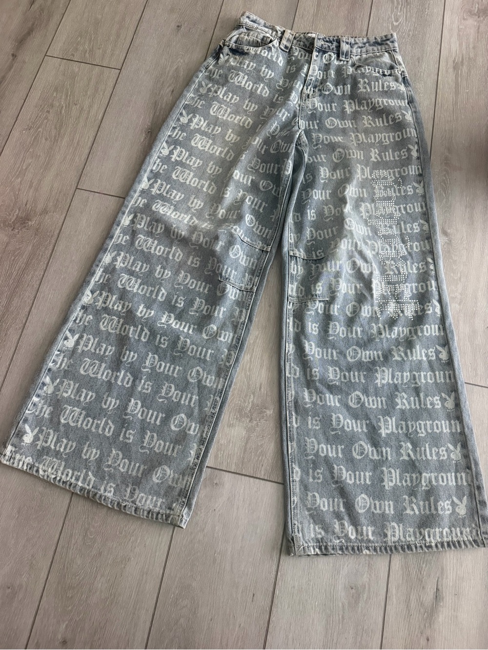 PLAYBOY Light Gray Washed Denim Wide-Leg Jeans with White Gothic Print